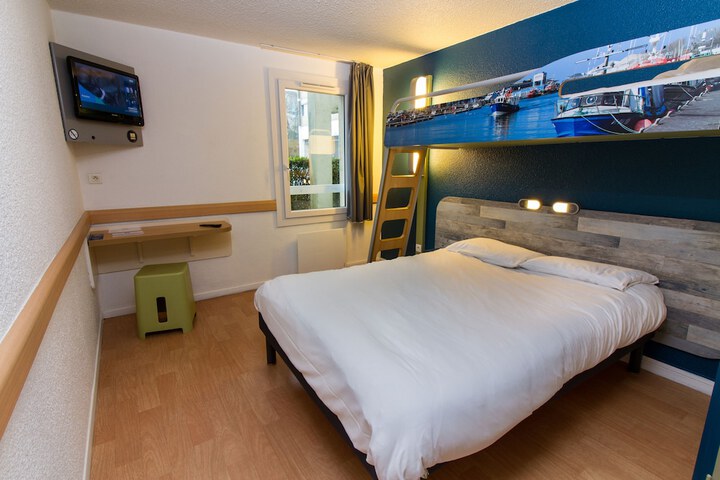 Room 15 of 59