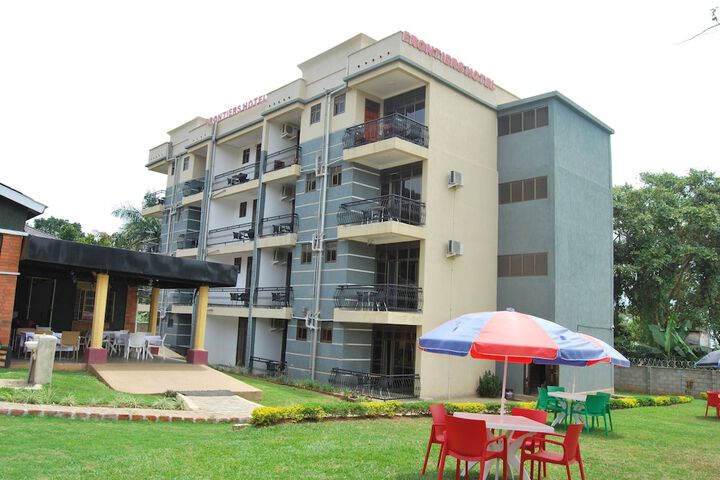 Hotel 64 of 86