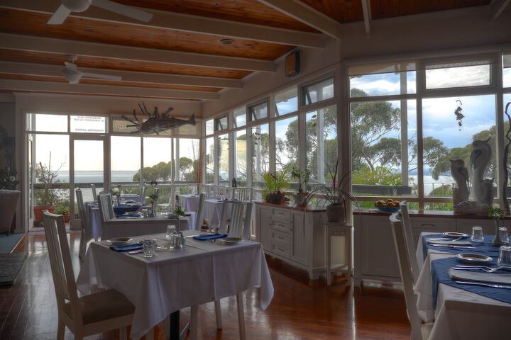 Dining Photos