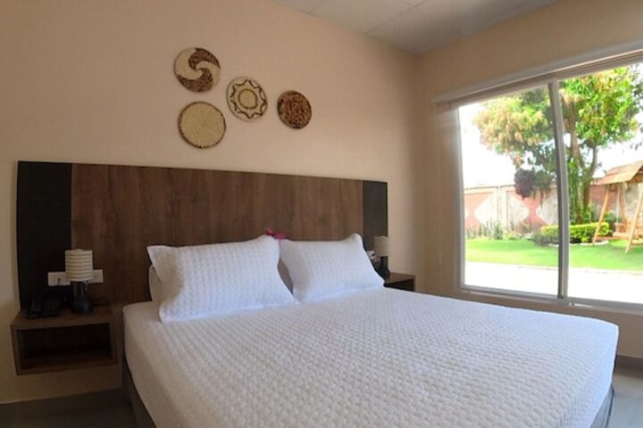 Room 10 of 41