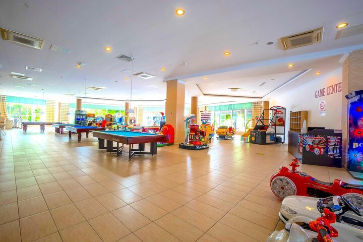 Hotel Interior 3 of 172