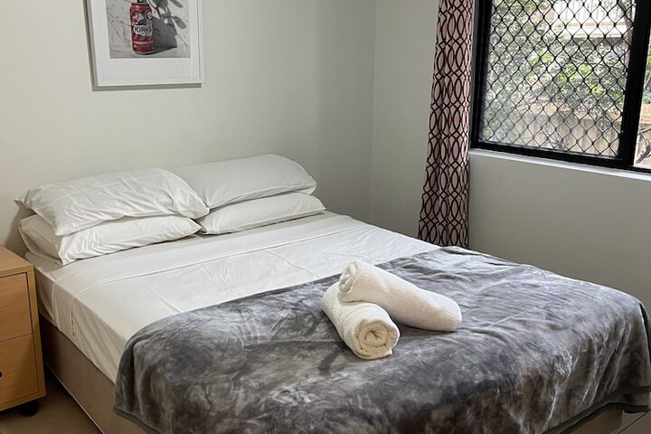 Room 4 of 30