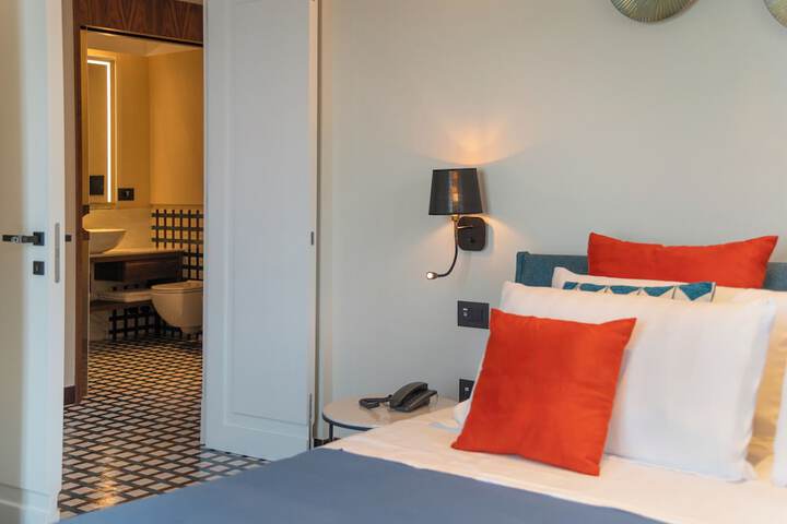 Room 58 of 155