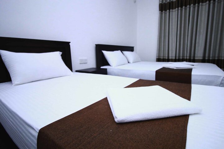 Room 20 of 34