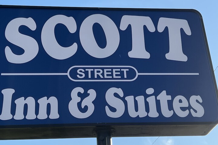 Exterior of Scott Inn Suites - Downtown Houston