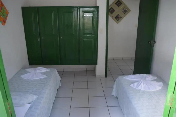 Room 2 of 12
