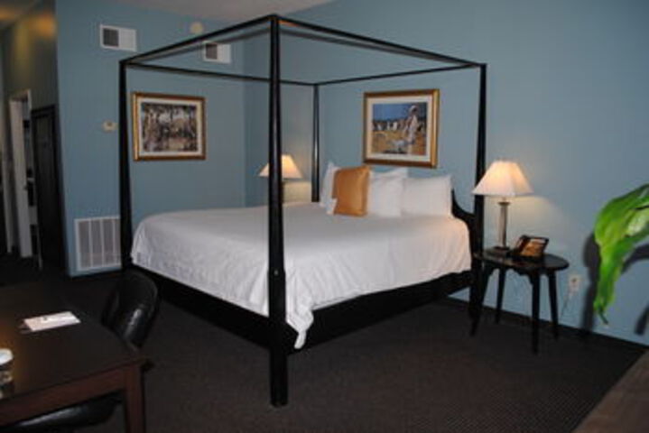 Room 37 of 91