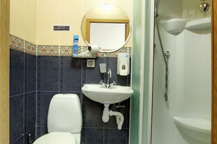 Room 4 of 39