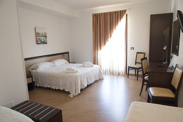 Room 5 of 56