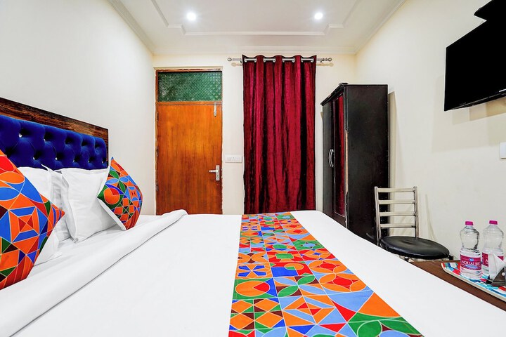 Room 29 of 37