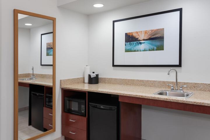 Minibar