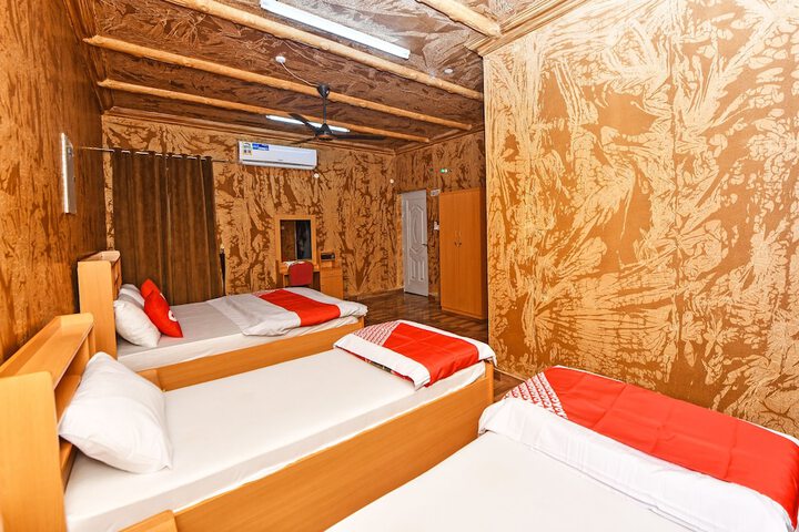 Room 26 of 71