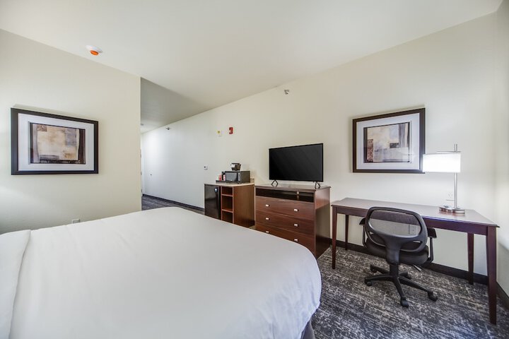 Room 26 of 73