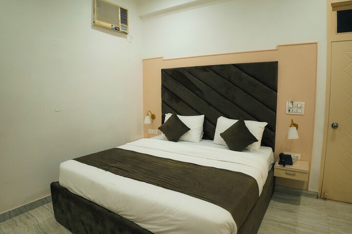 Room 19 of 95