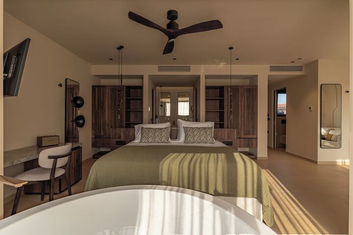 Room 20 of 90