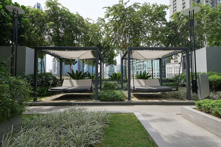 Hotel Exterior 53 of 57
