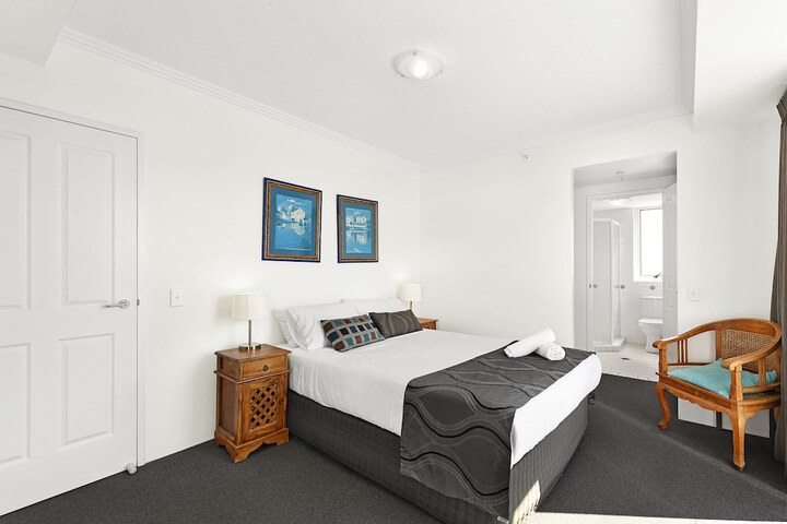 Room 7 of 229