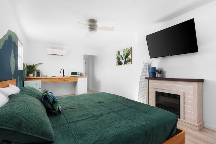 Room 2 of 29