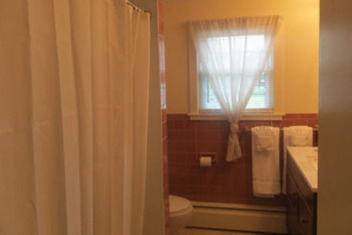Room 3 of 17