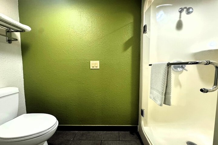 Room 78 of 95
