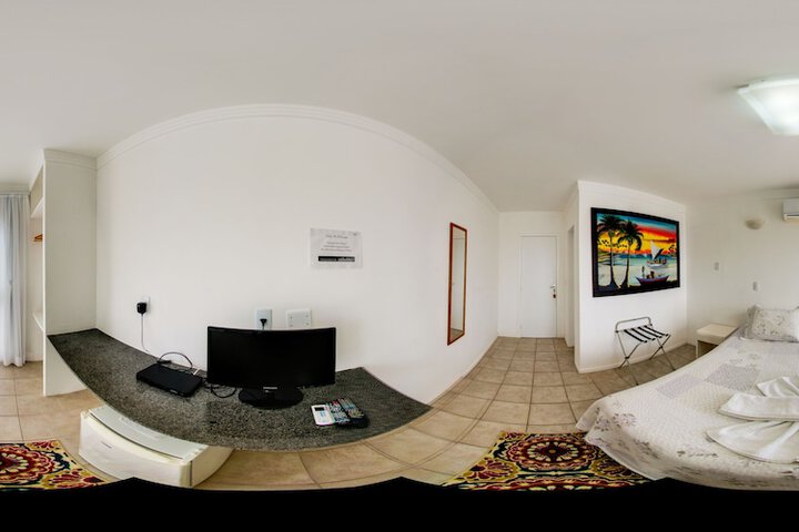 Room 27 of 53