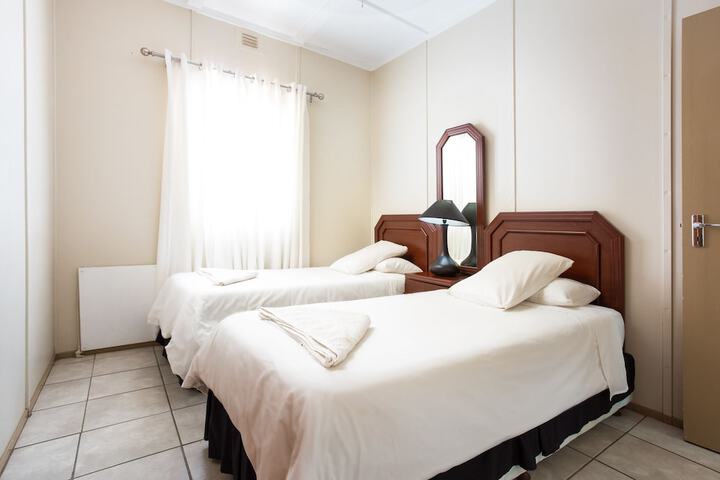 Room 15 of 91