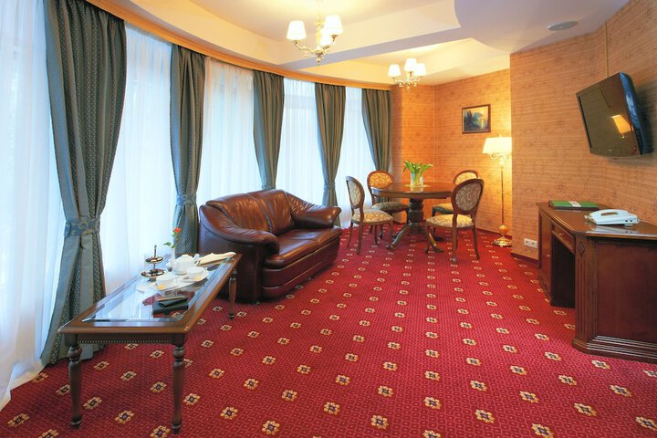 Room 30 of 70