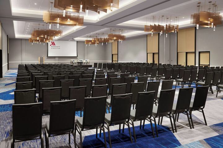 Ballroom/Hall 55 of 64