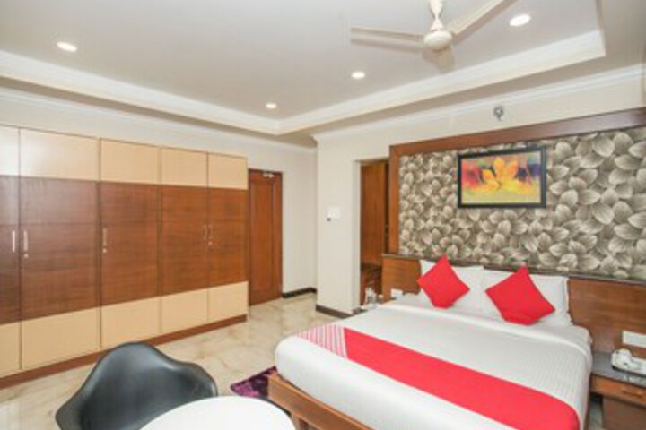 Room 17 of 29