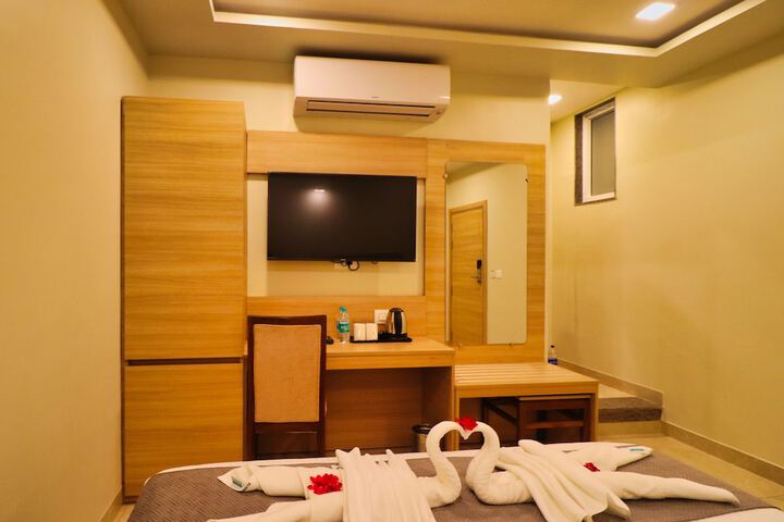 Room 7 of 39