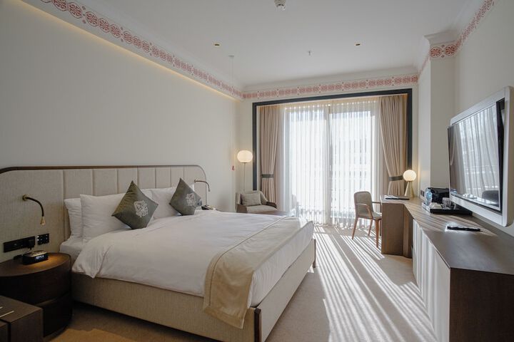 Room 10 of 95
