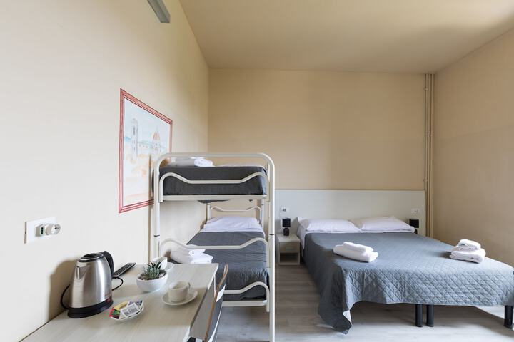 Room 14 of 132