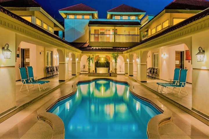 Pool 74 of 81