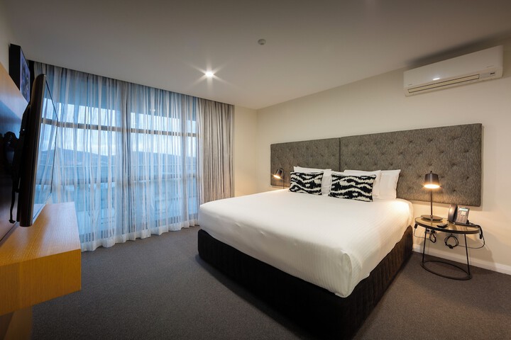 Room 12 of 43