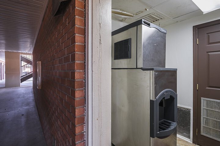 Vending machine