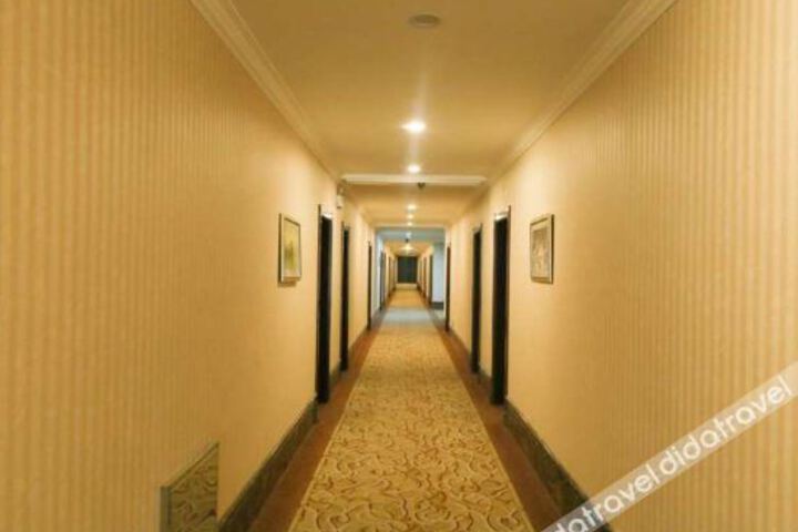 Hotel Interior 10 of 21