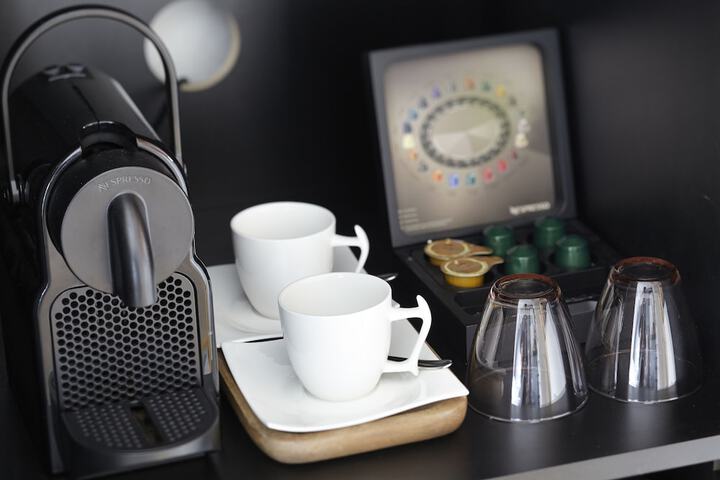 Breakfast/Coffee Service 30 of 40