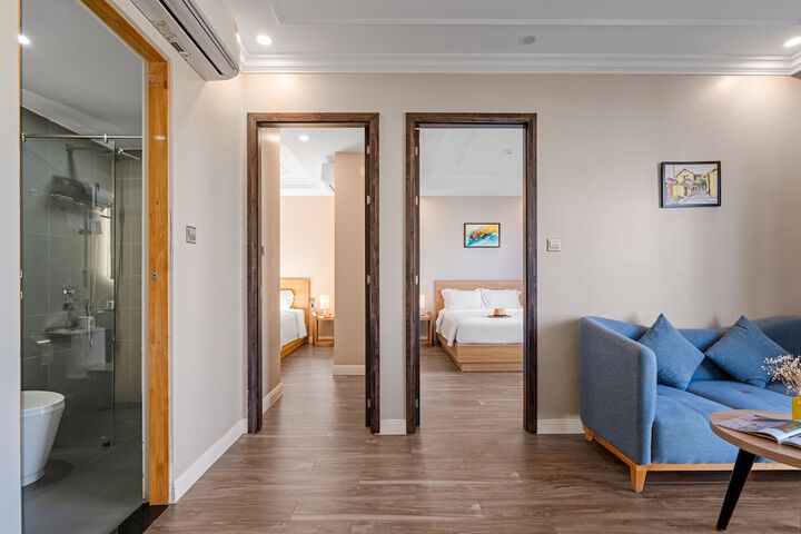 Room 32 of 85