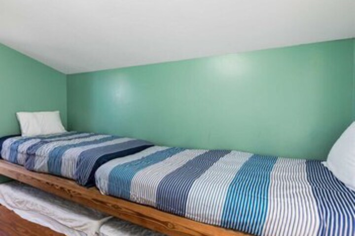 Room 31 of 36