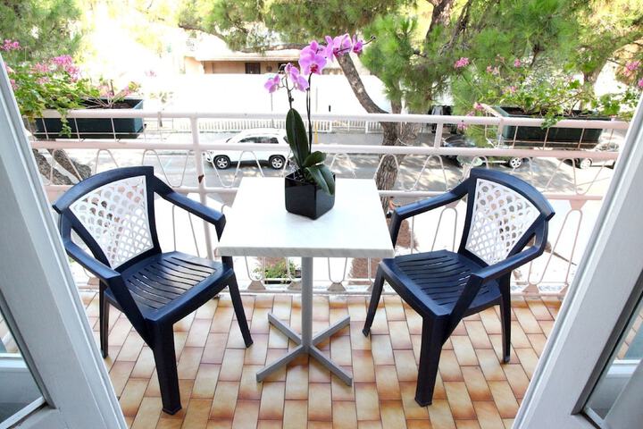 Terrace/Patio 7 of 28