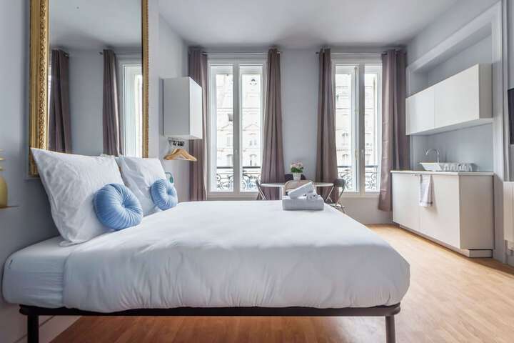 Room 28 of 119