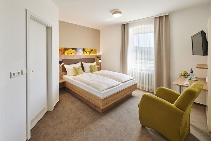 Room 19 of 65