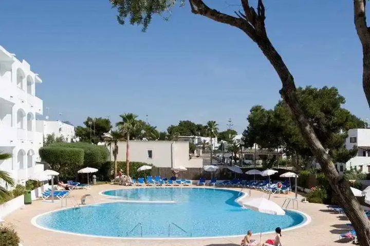 Pool 2 of 2