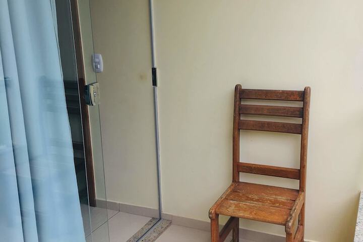 Room 9 of 53