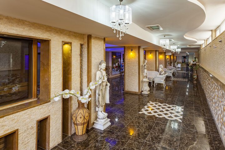 Hotel Interior 2 of 121