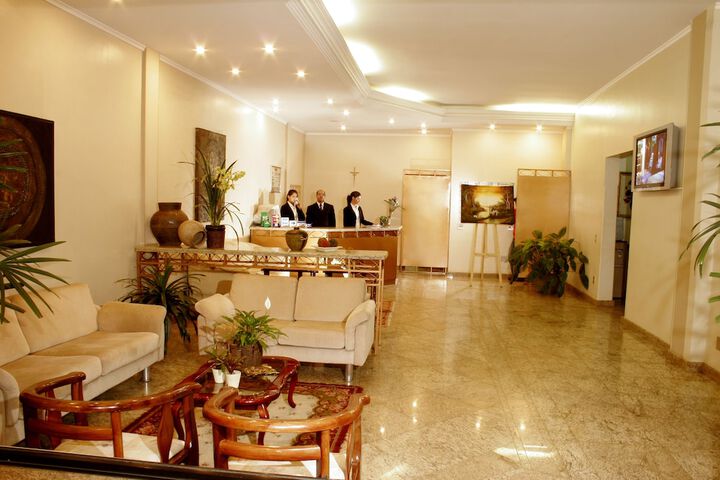 Hotel Interior 4 of 39