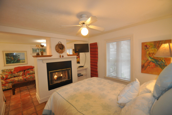 Exterior of Treasure Island Beach Retreat Sleeps Up To 13