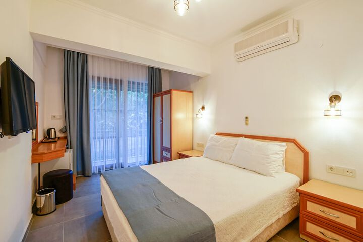Room 7 of 57