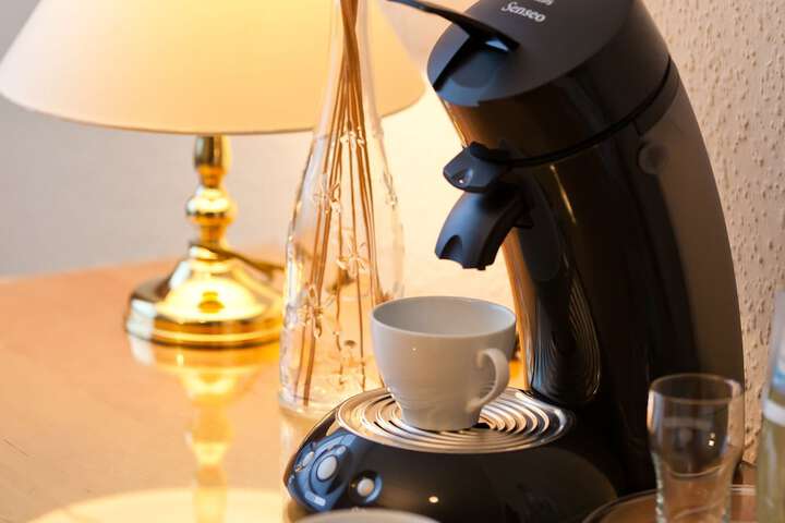 Breakfast/Coffee Service 9 of 18