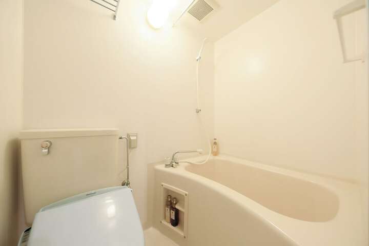 Clean Restrooms